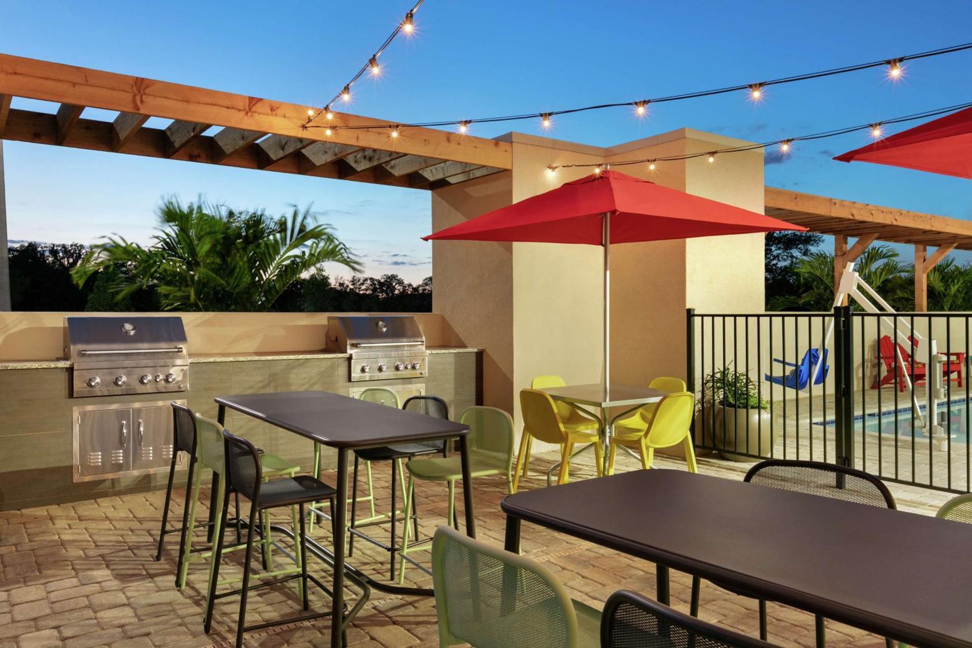 Home2 Suites By Hilton Brandon Tampa Exteriér fotografie